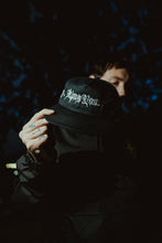 Load image into Gallery viewer, KING YOSEF X CHAIN - LOGO BARBED HAT
